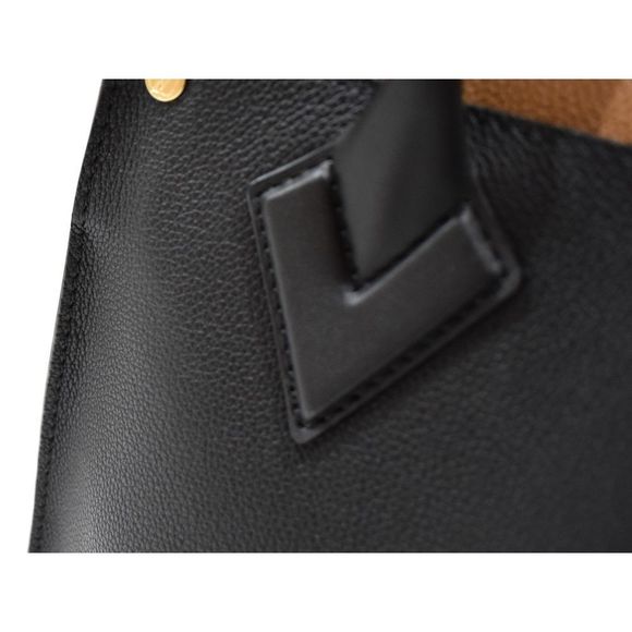 Louis Vuitton On My Side Monogram Canvas Leather Shoulder Bag - Picture 10 of 11